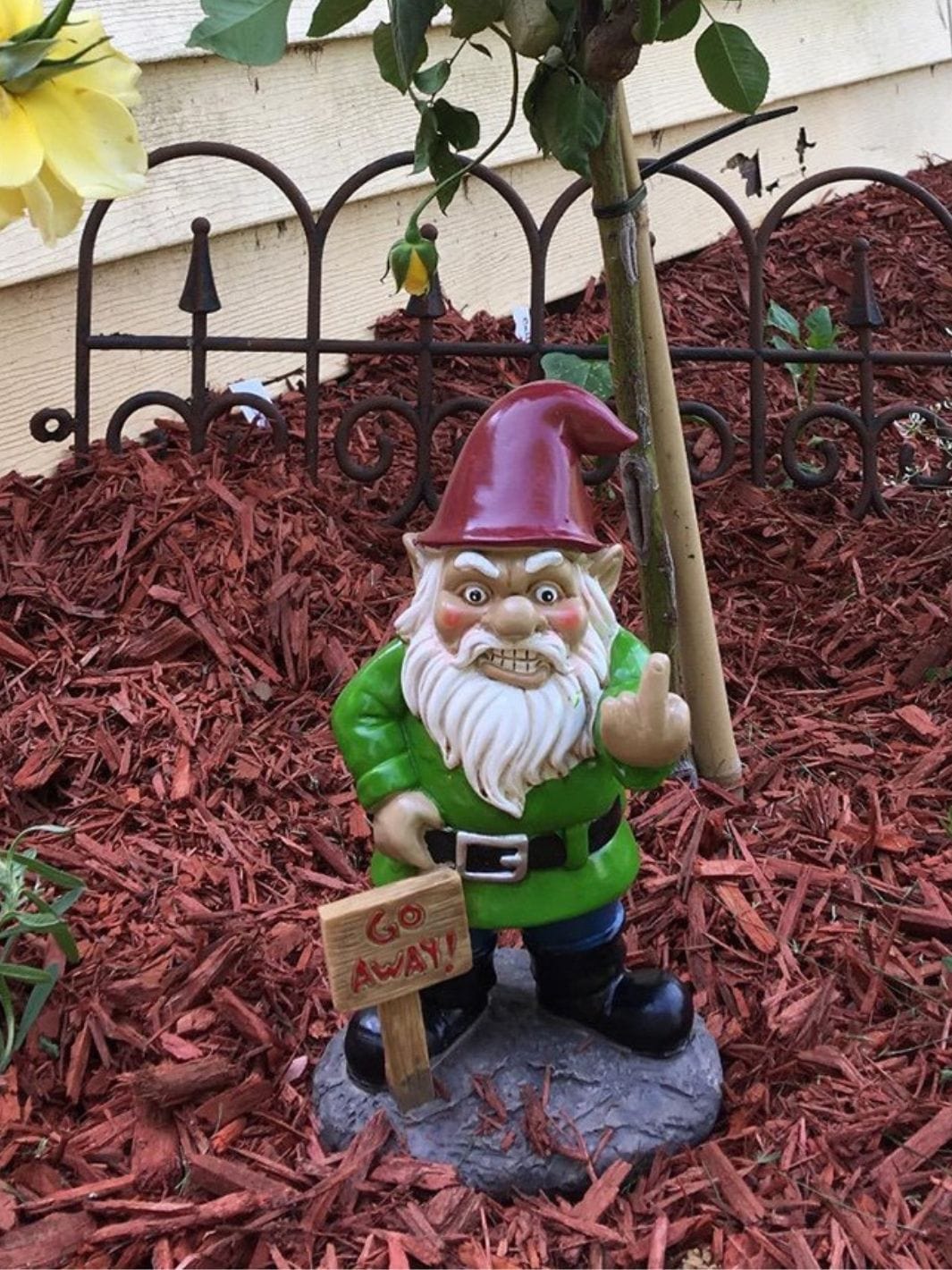 Nain De Jardin | Qui Fait Un Doigt